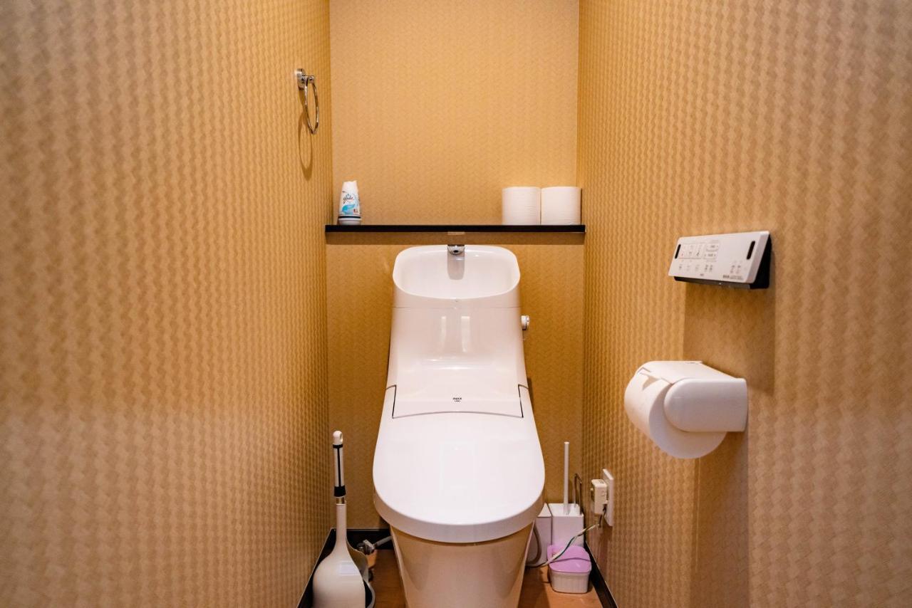 East One Higashishinjuku Aparthotel Tokyo Exterior photo